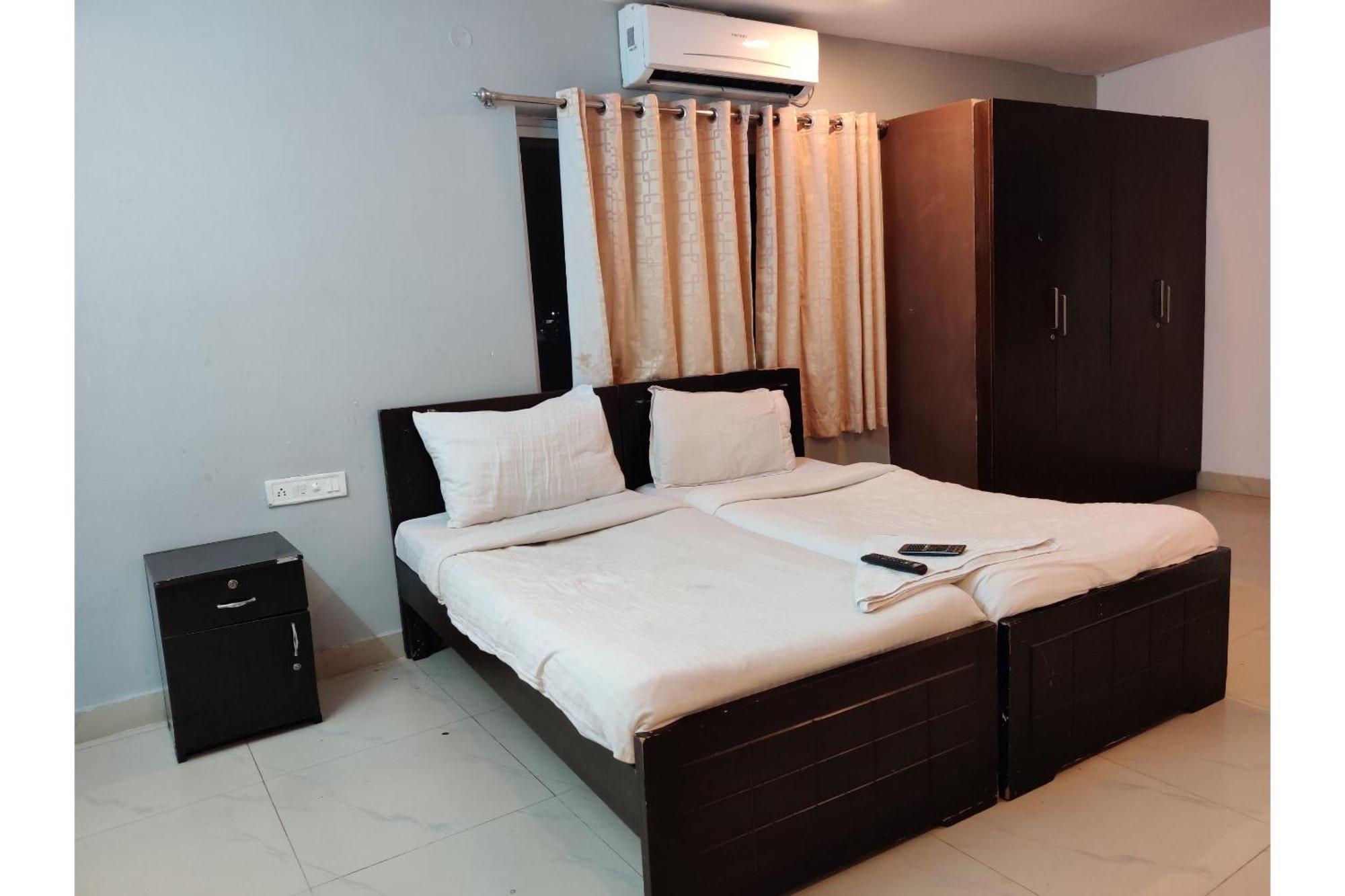 Collection O Jubilee Banjara Suites Haïdarabad Extérieur photo