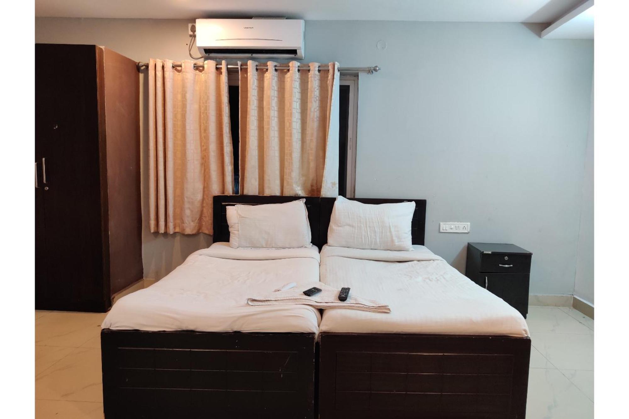 Collection O Jubilee Banjara Suites Haïdarabad Extérieur photo